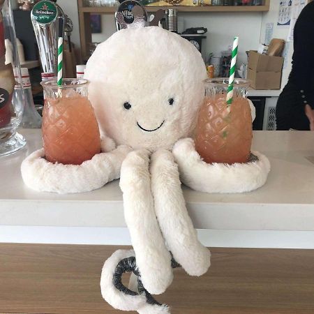 Ibis Styles Guyancourt Versailles Eksteriør bilde