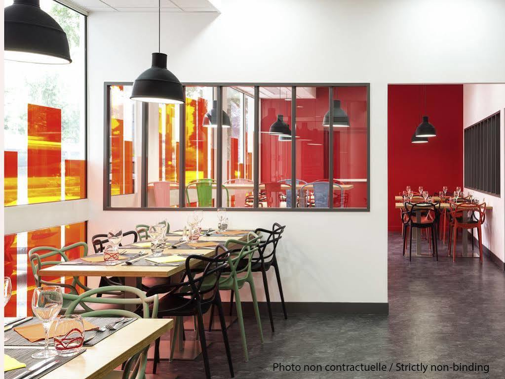 Ibis Styles Guyancourt Versailles Eksteriør bilde