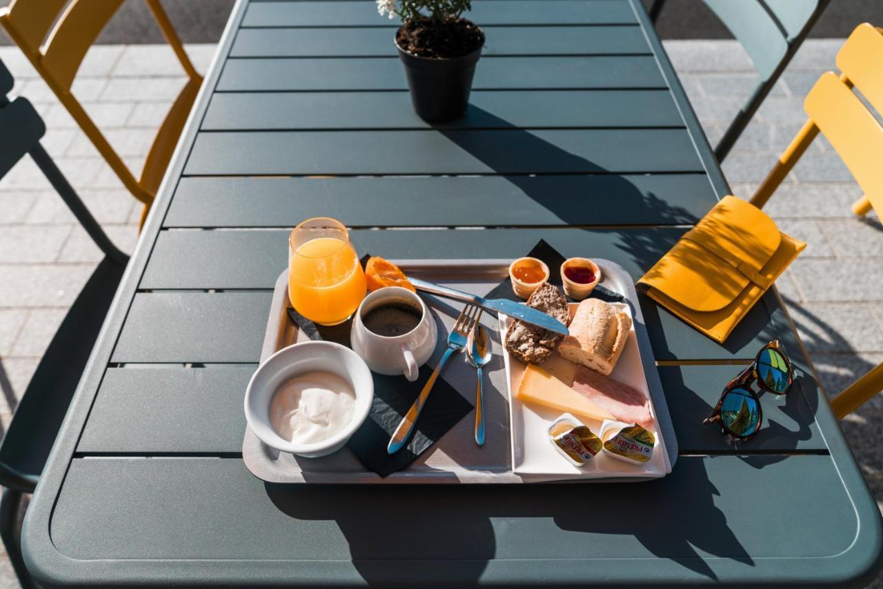 Ibis Styles Guyancourt Versailles Eksteriør bilde
